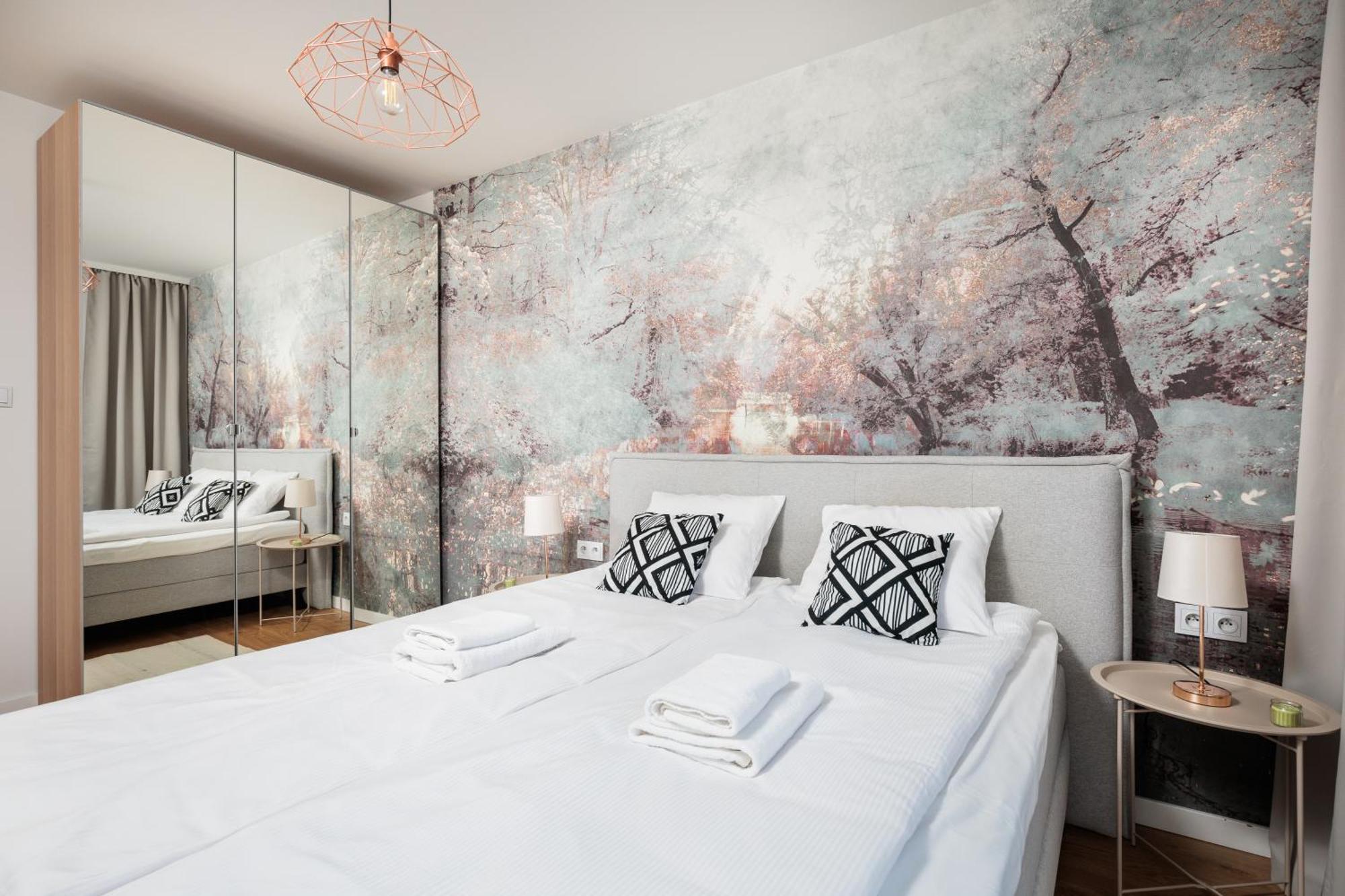 Elegancki Apartament Przy Wisle - Prywatny Parking - By Upstairs Apartment *